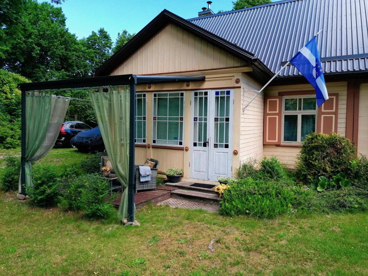 Villa Irbe Jurmala Bagian luar foto